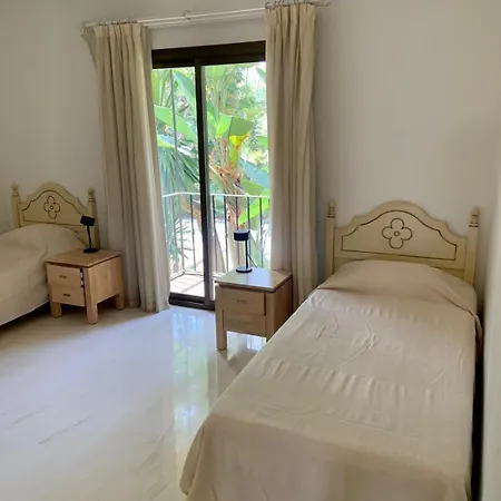 Cartuja Del Golf Duplex Penthouse Apartman